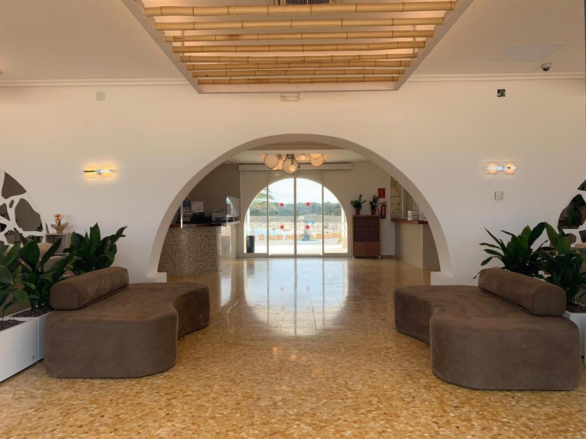 Hotel Roca Bella Es Pujols Eksteriør bilde